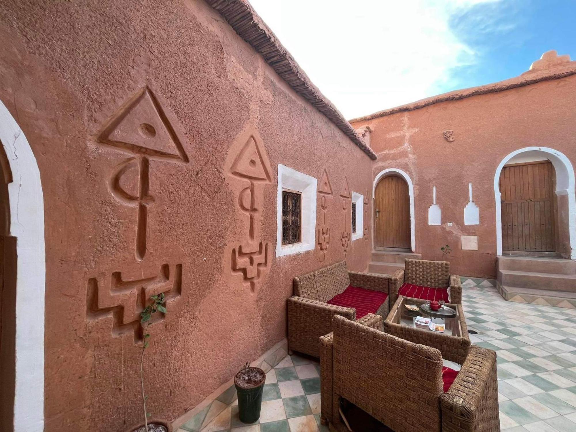 Hotel Tigmi Hamid à Ait Benhaddou Extérieur photo