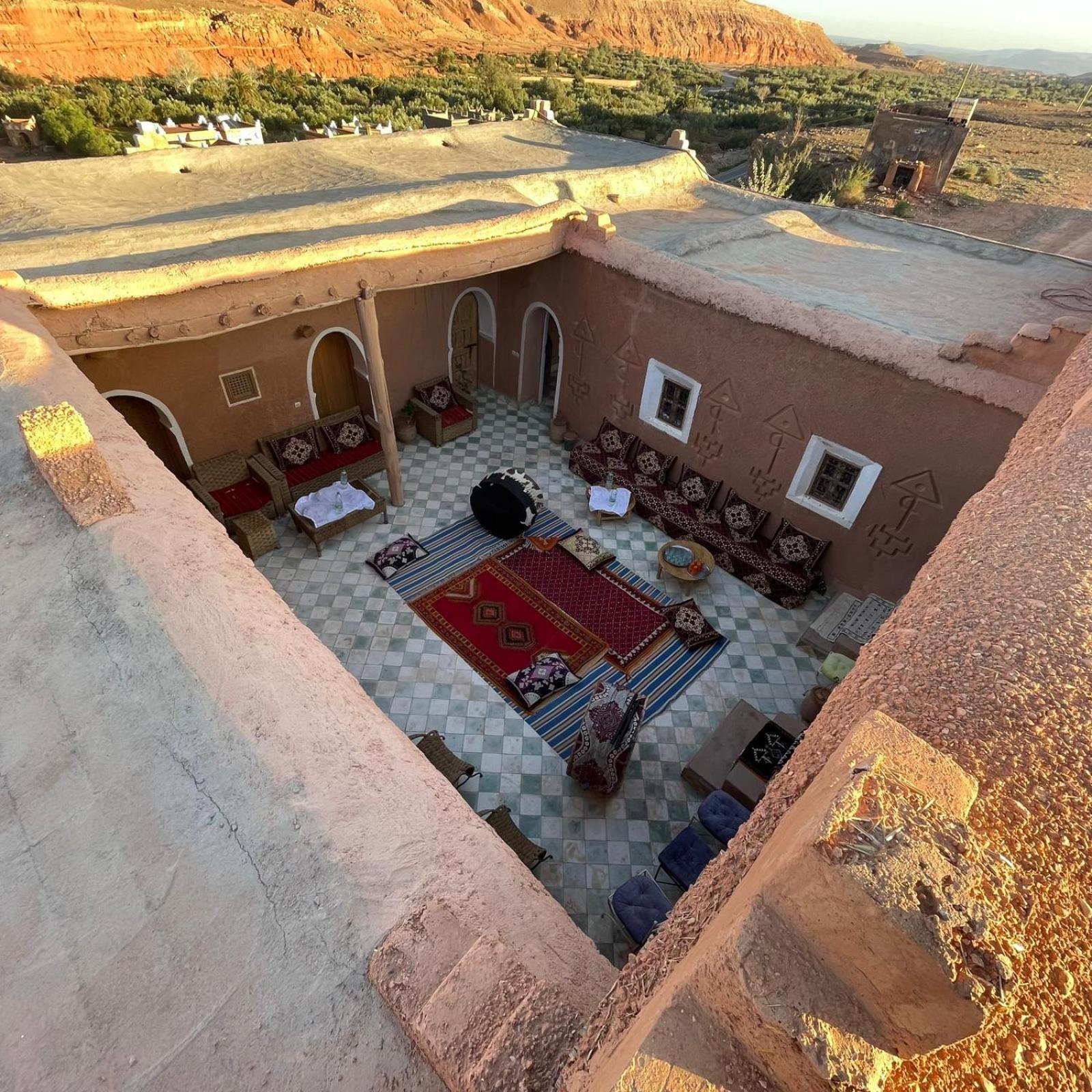 Tigmi Hamid Decouverte Des Traditions Et De La Culture Berbere Ait Benhaddou Extérieur photo