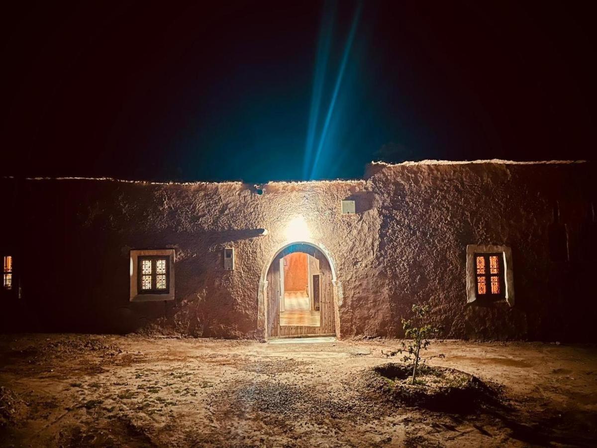 Tigmi Hamid Decouverte Des Traditions Et De La Culture Berbere Ait Benhaddou Extérieur photo