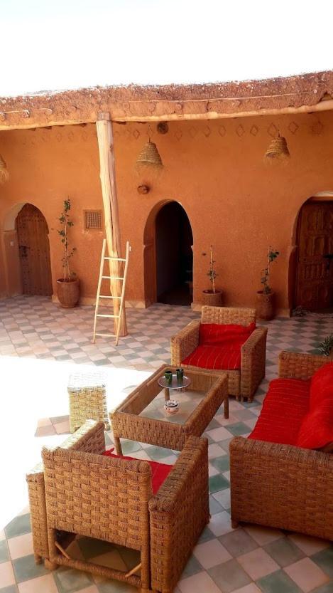 Hotel Tigmi Hamid à Ait Benhaddou Extérieur photo